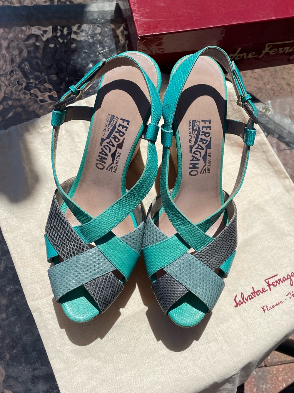 Salvatore Ferragamo Turquoise Embossed
Leather Glenna Platform Sandals Size 8